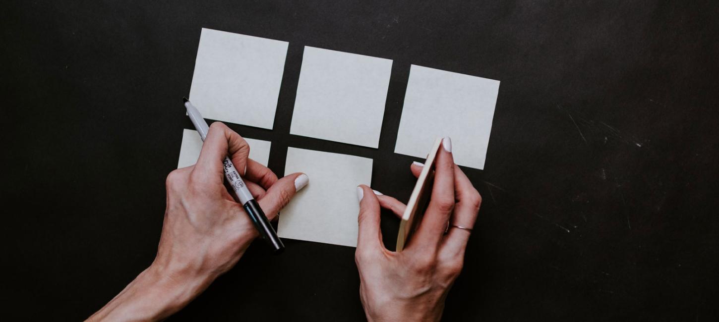 Brainstorm sticky notes
